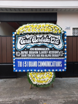 Papan Bunga Duka di Ramania